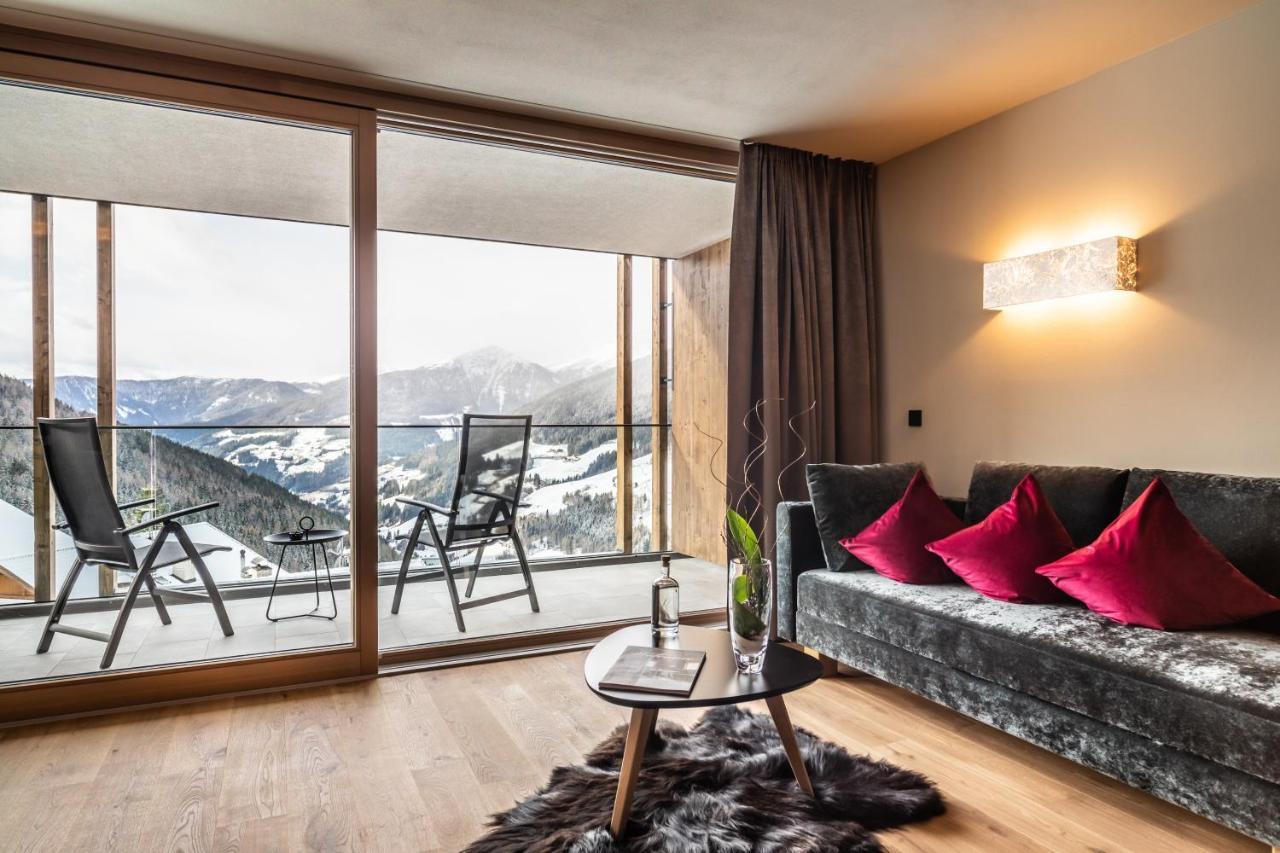 Boutique Hotel Kircher Sarentino Esterno foto