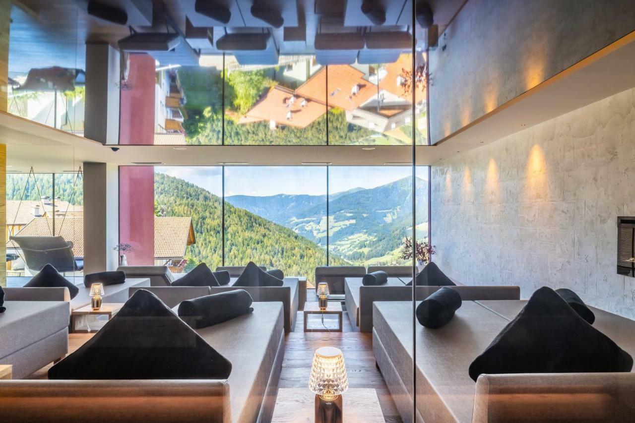 Boutique Hotel Kircher Sarentino Esterno foto