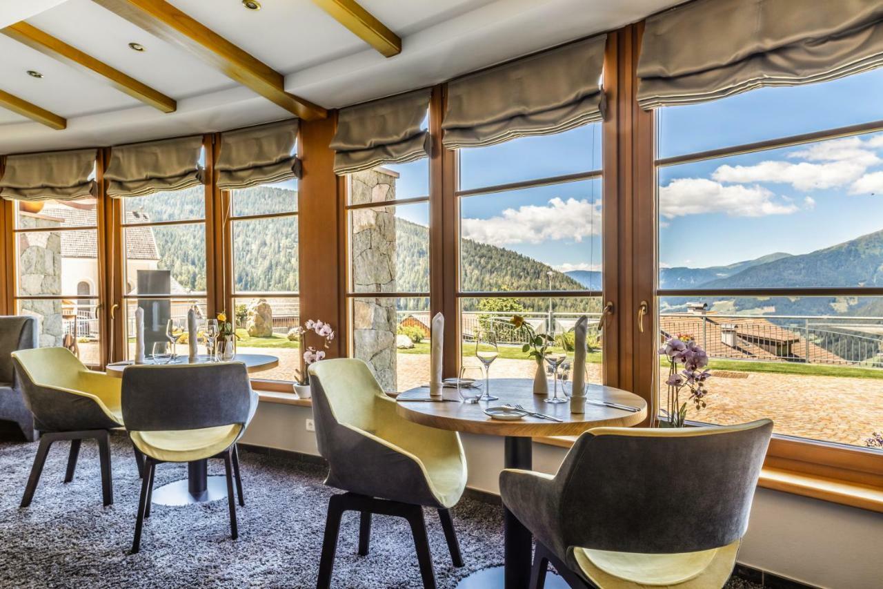 Boutique Hotel Kircher Sarentino Esterno foto